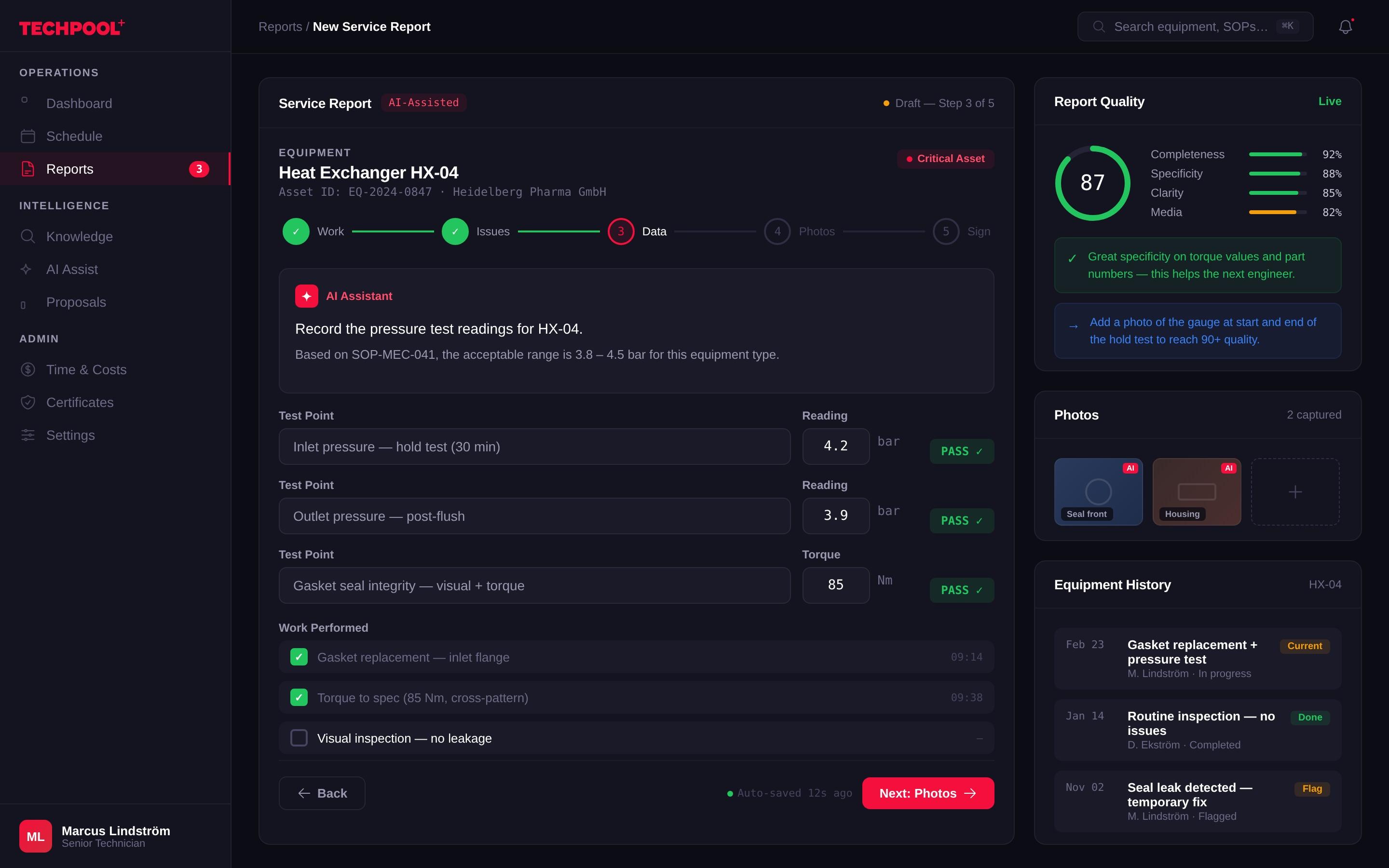 Techpool AI-assisted field service report, desktop dashboard
